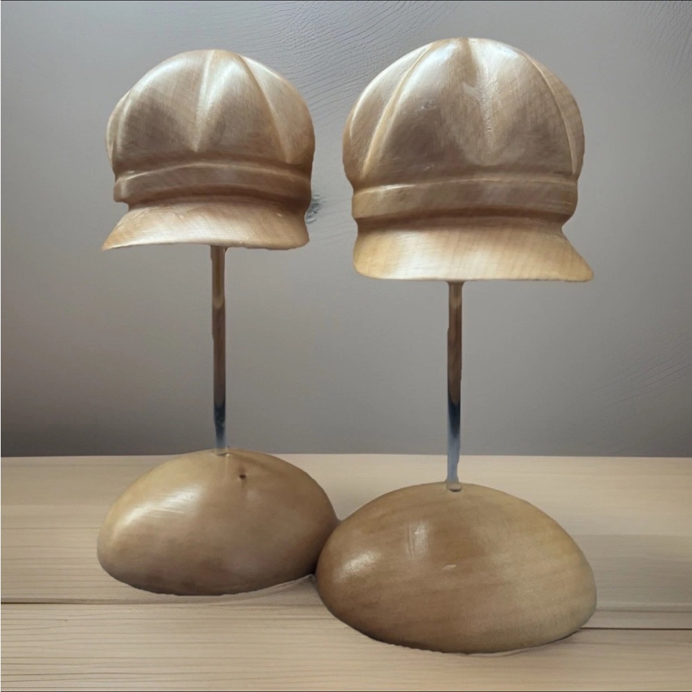 Set of 2 BINI FIRENZE 7.5" Wood Hat Sculptures & Base Glass Stand ITALY -CUTE!!